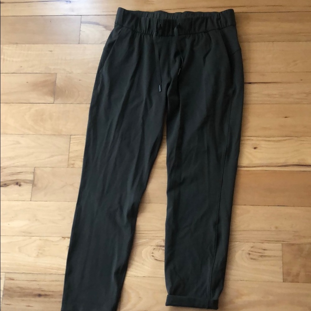 lulu joggers
